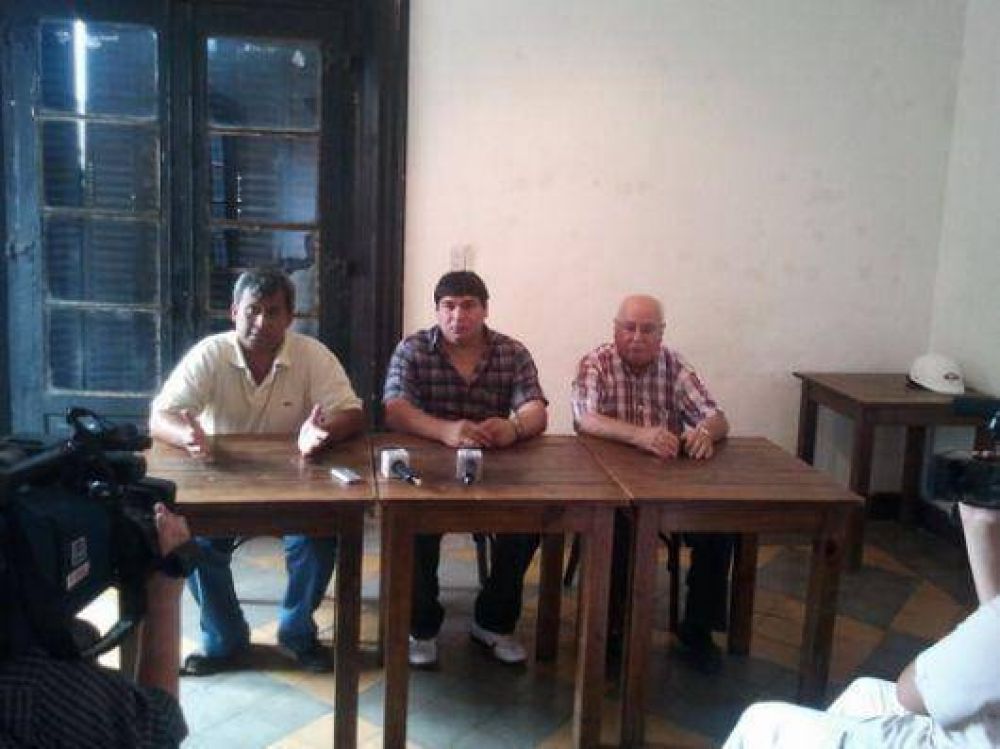 Inaugura el Gobernador un centro oncol�gico