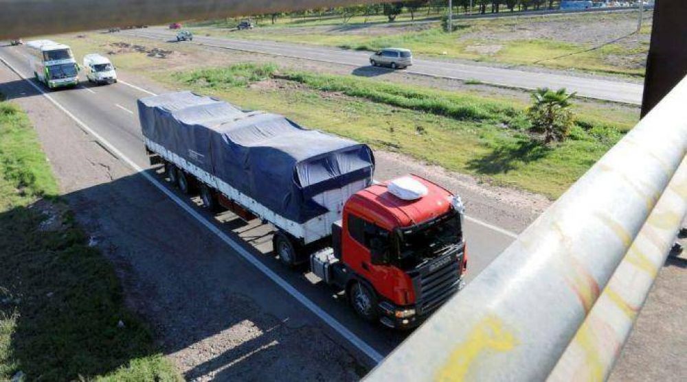 El transporte de carga pagar 1.000% ms en Ingresos Brutos