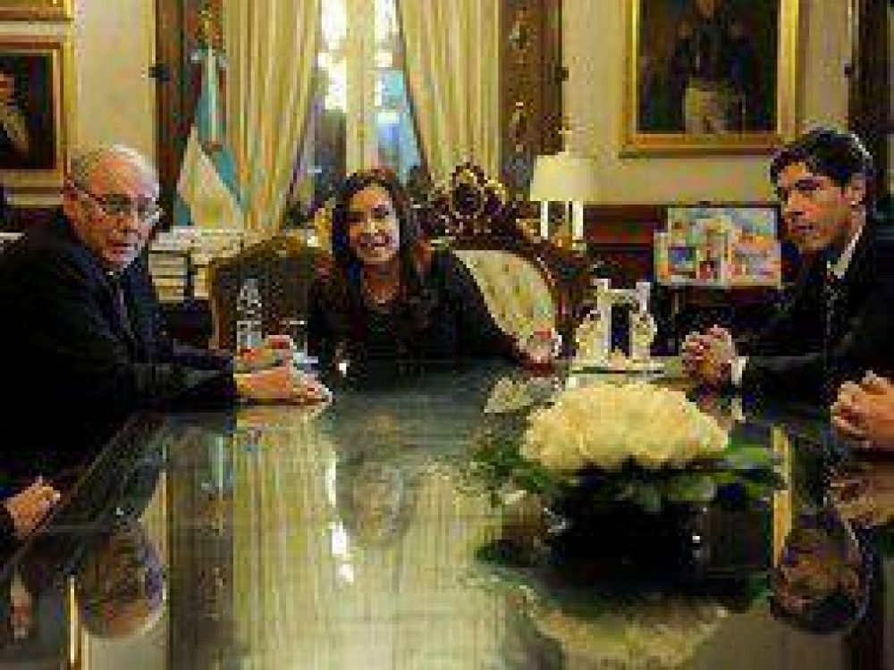 Cristina habl� con representantes de la iglesia sobre "la situaci�n general del pa�s"