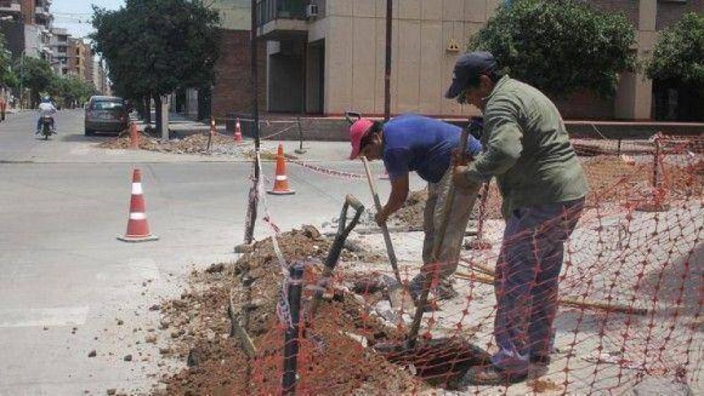 Inician las obras para complejos semaforizados 