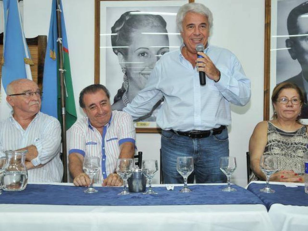 De la Sota estuvo en el distrito