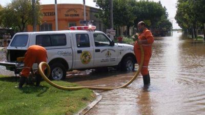 Demorar� d�as desagotar las calles de Freyre