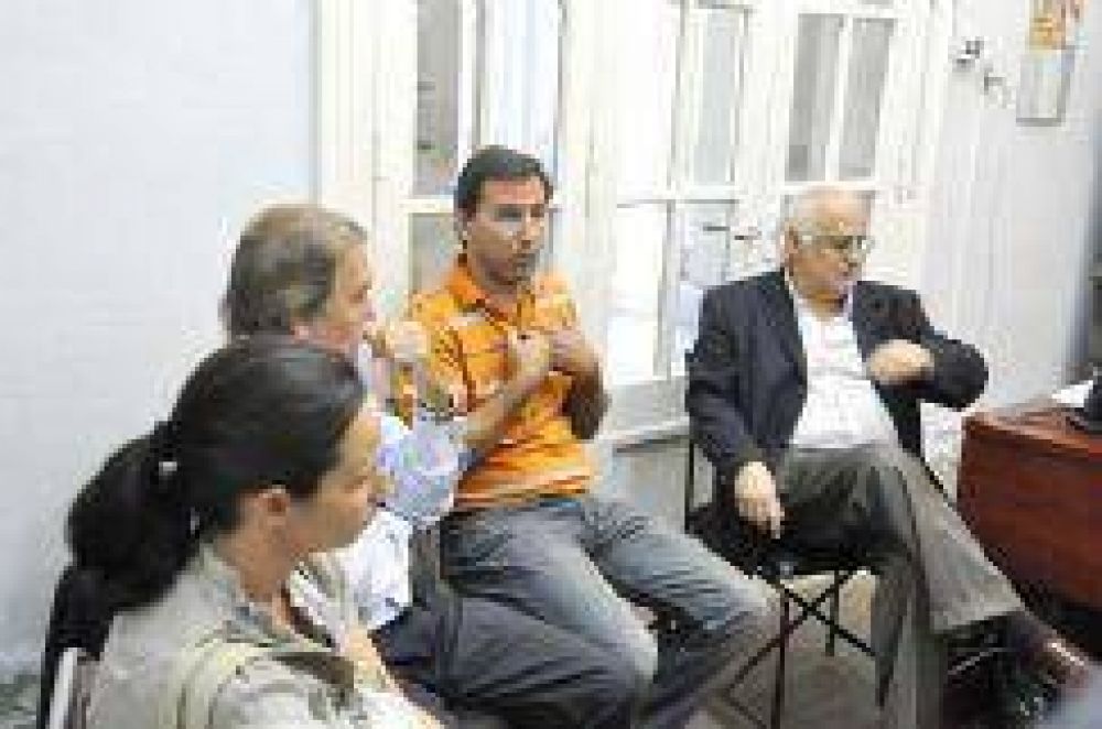 Peligra el puesto de un centenar de trabajadores