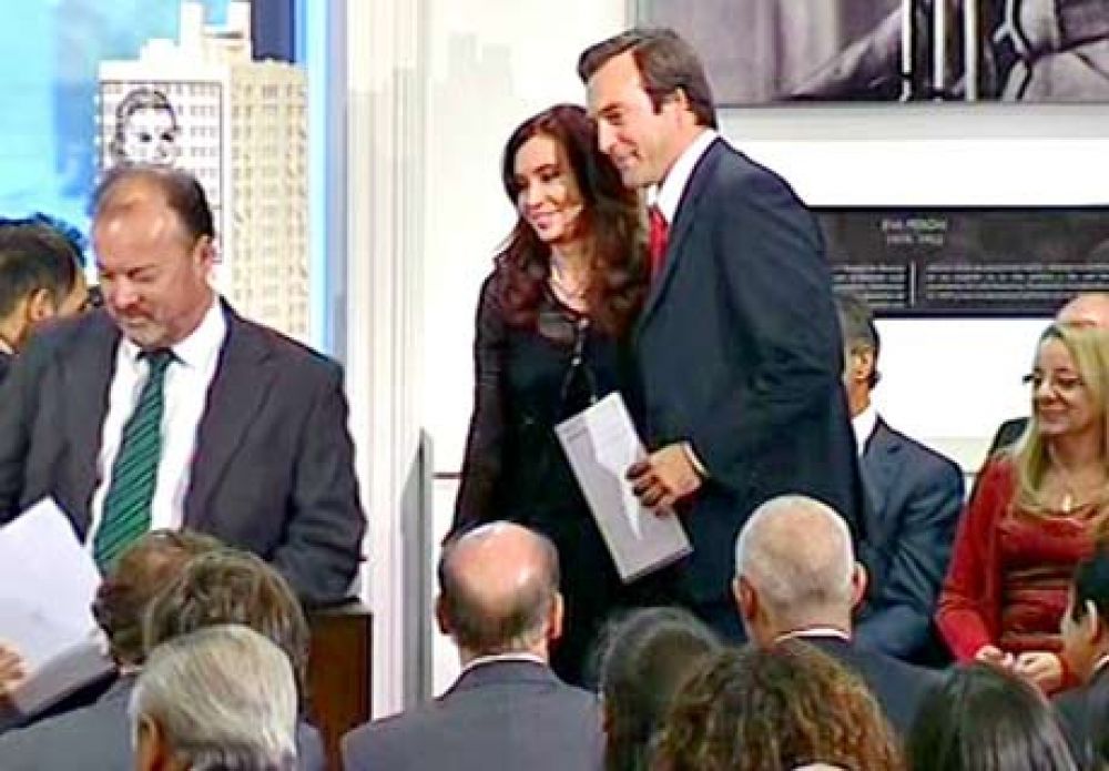 CFK entreg� aporte de 600 mil pesos al intendente Soria