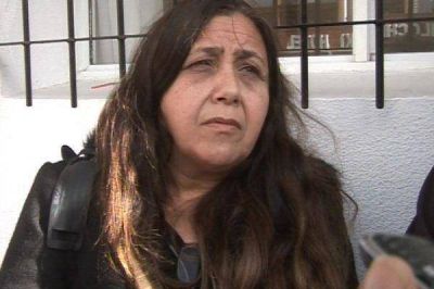  Goye denunci� por da�o moral a una vecina que le reclama una escritura
