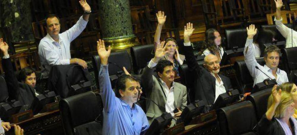 El PRO acord� con el kirchnerismo y se aprob� el traspaso del subte a la Ciudad