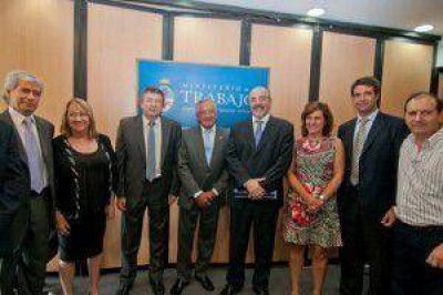 Yauhar: �Buscamos formalizar a m�s de 30 mil trabajadores tabacaleros�