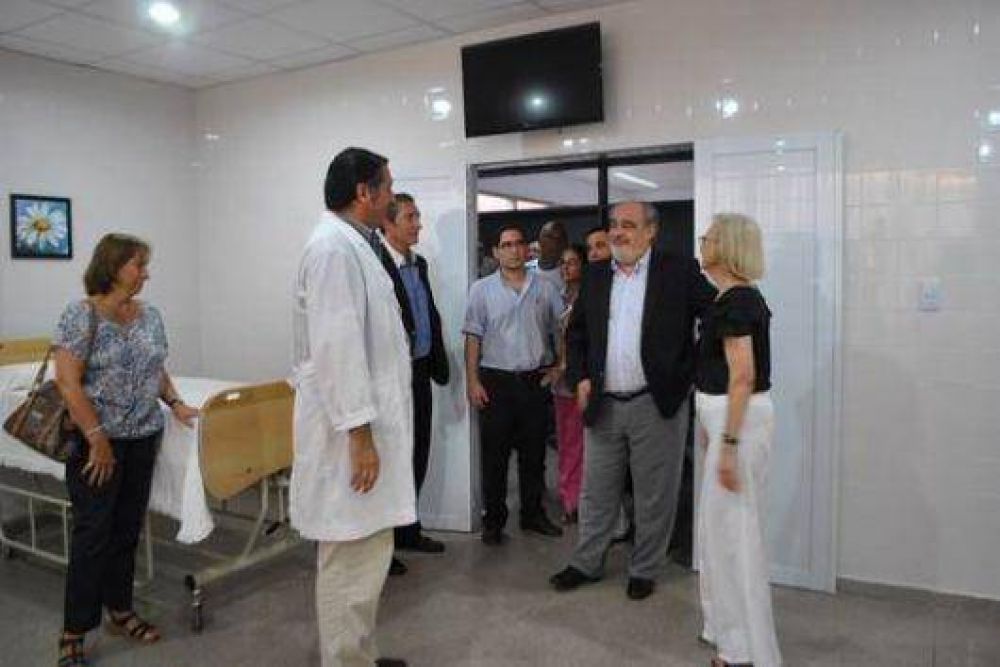 Ricardo reclam� fondos a la Naci�n
