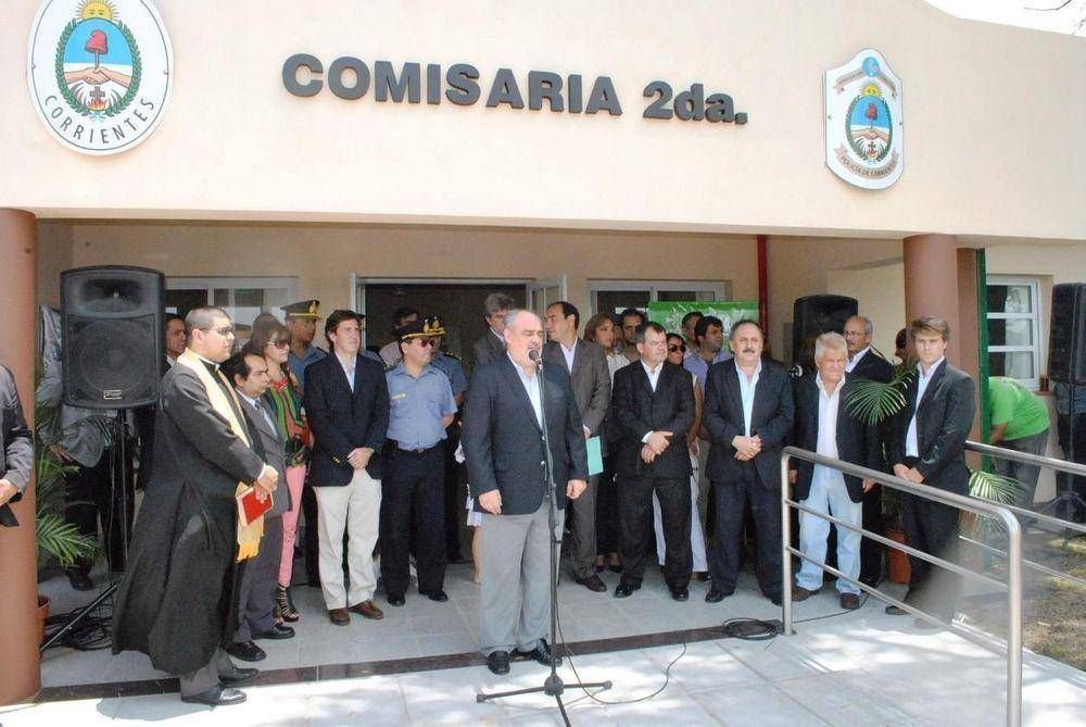 El gobernador Colombi inaugur una escuela, una comisara y electrificacin rural en Esquina