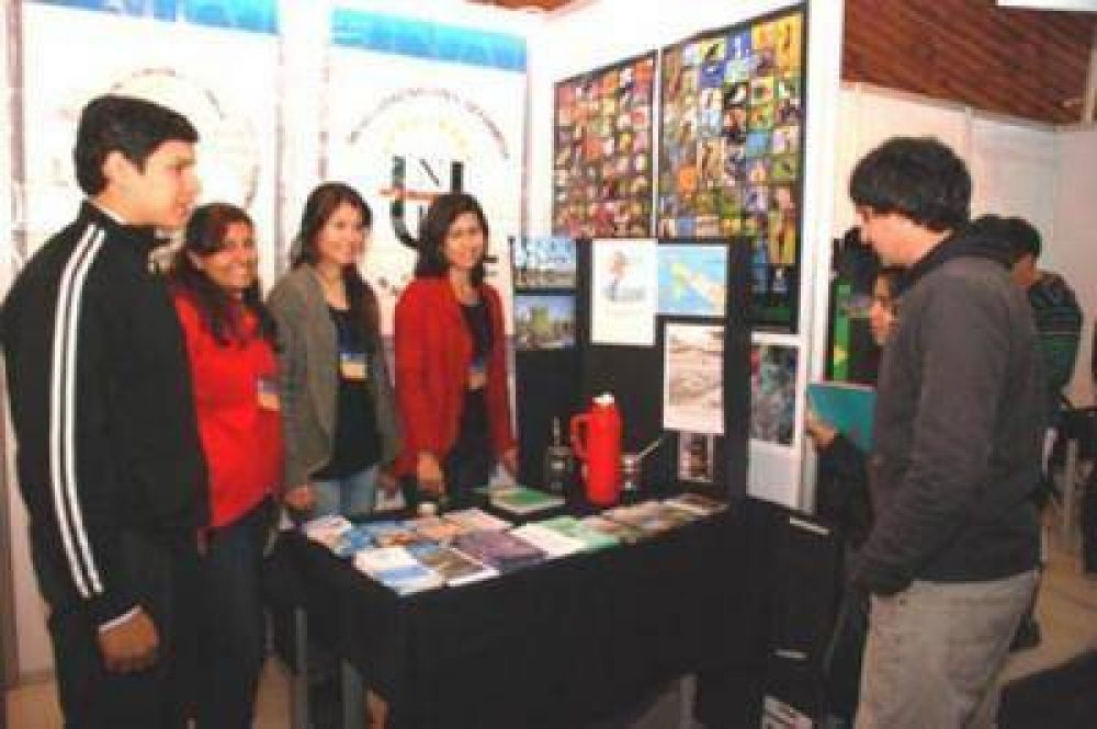 La UNaF difunde en Chile su oferta acad�mica