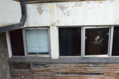 Gobierno radic� denuncia penal por destrozos y exige a Sciurano que se haga cargo del costo de las reparaciones
