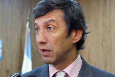Toma de cr�dito: �Son cr�ticas pol�ticas, sin fundamento econ�mico�