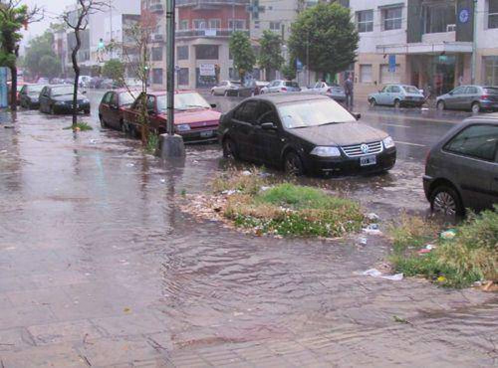 Cayeron 50 mil�metros en media hora