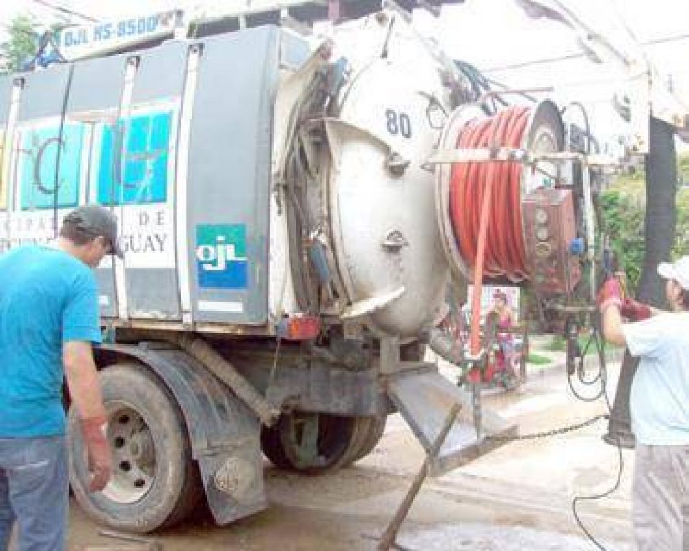 Trabajos de saneamiento en San Vicente