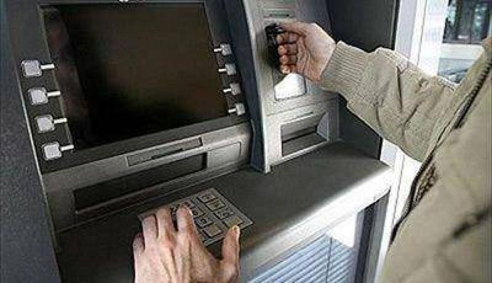 Es oficial: Ma�ana cobran el medio aguinaldo los activos y pasivos de Santa Cruz