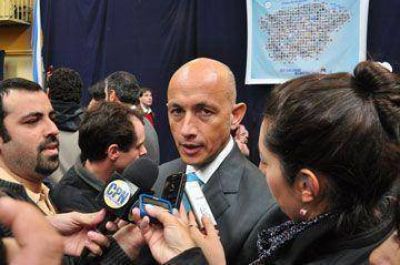 �Si el acuerdo es con Naci�n, no es embargar el futuro de nadie�
