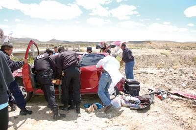 Dos personas lesionadas en vuelco