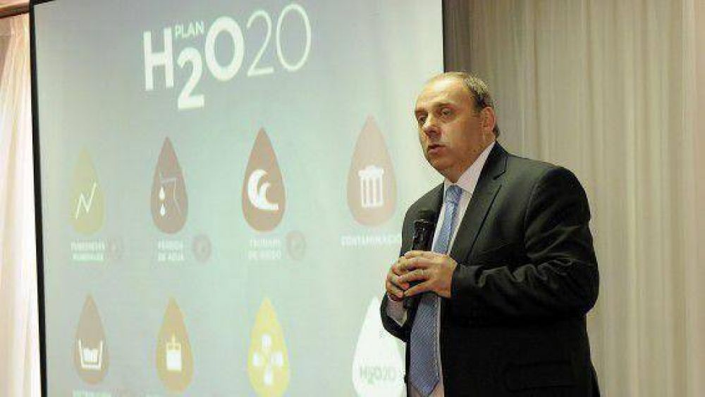 Proyectan declarar toda el agua de Mendoza de uso p�blico