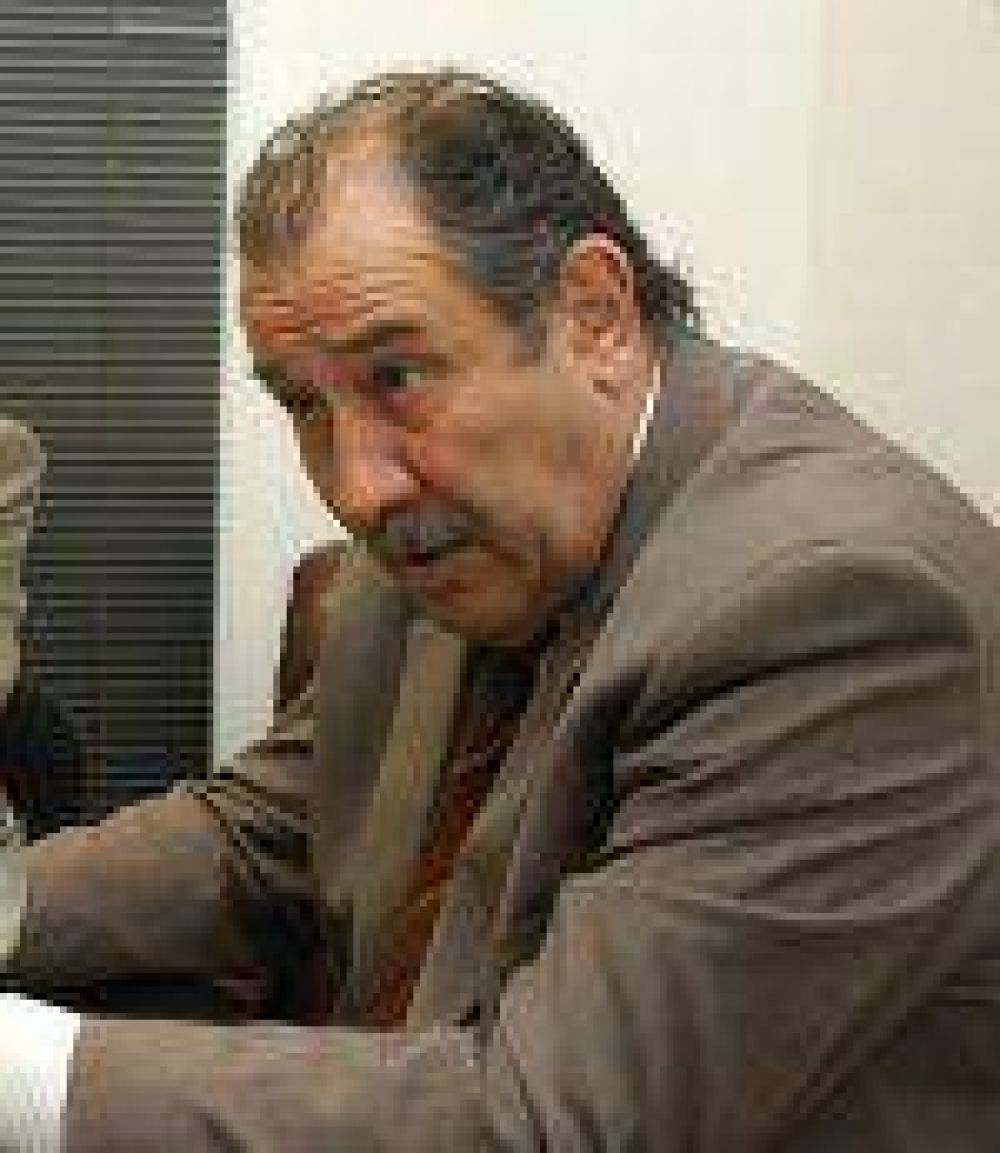 Roberto Mouiller�n dijo que si acepta una candidatura ser�a en el �mbito nacional 