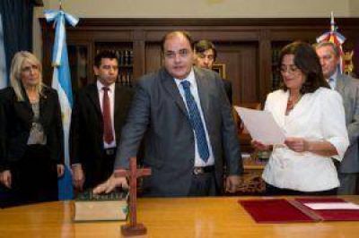 Asumi� Gustavo Saadi como nuevo asesor general de la Gobernaci�n