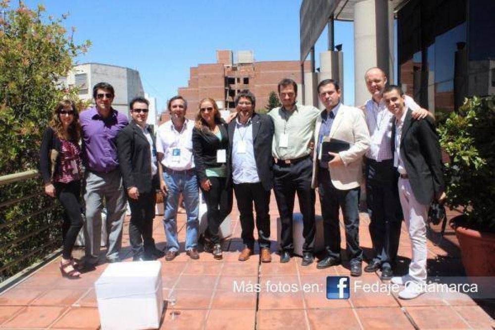 J�venes empresarios locales en encuentro nacional de CAME