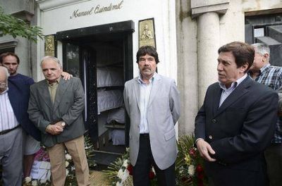 EL INTENDENTE DE LAN�S, DAR�O D�AZ P�REZ, ASISTI� AL HOMENAJE REALIZADO A QUINDIMIL