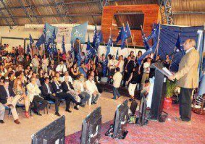 Reconocen el crecimiento de Rinc�n de los Sauces 