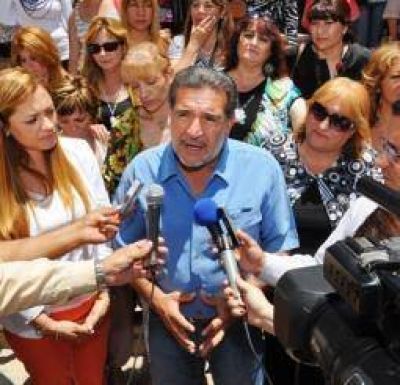 Con un masivo acto, se proclama a Beder Herrera presidente del PJ