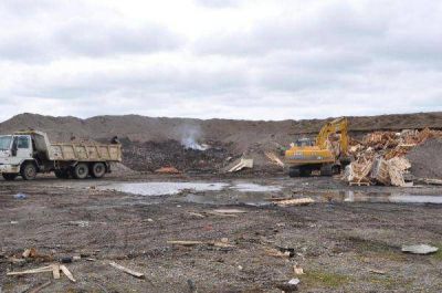 Culmina el operativo de saneamiento ambiental en la zona de los asentamientos