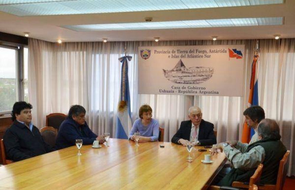 Gobierno y Municipio de Tolhuin avanzan en el traspaso de los servicios de agua y cloacas