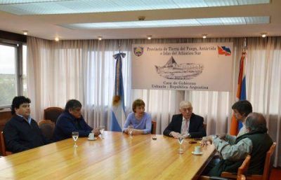 Gobierno y Municipio de Tolhuin avanzan en el traspaso de los servicios de agua y cloacas
