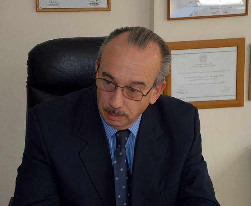 Durrieu dijo que la reforma impositiva �es muy importante para las finanzas provinciales�