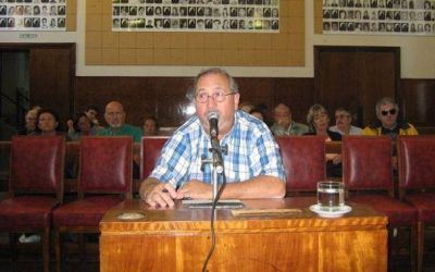 Villa de Paso: los vecinos quieren saber que Rey plante� sus dudas acerca del destino de los fondos que supuestamente mand� la Provincia. 