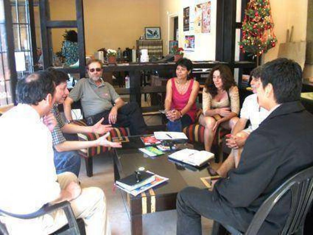Operadores tur�sticos  Recorrieron la provincia   