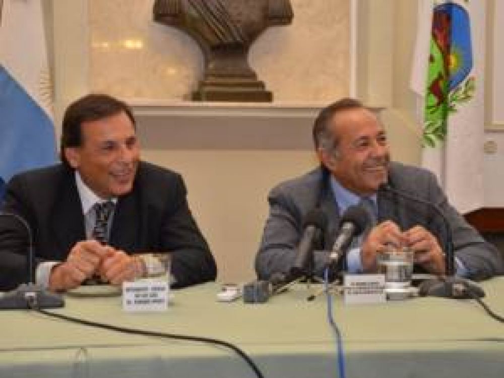 El di�logo, el principal eje del encuentro entre Adolfo Rodr�guez Sa� y Enrique Ponce
