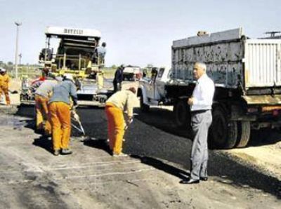 Reasfaltado de G�emes: abrieron los sobres licitatorios