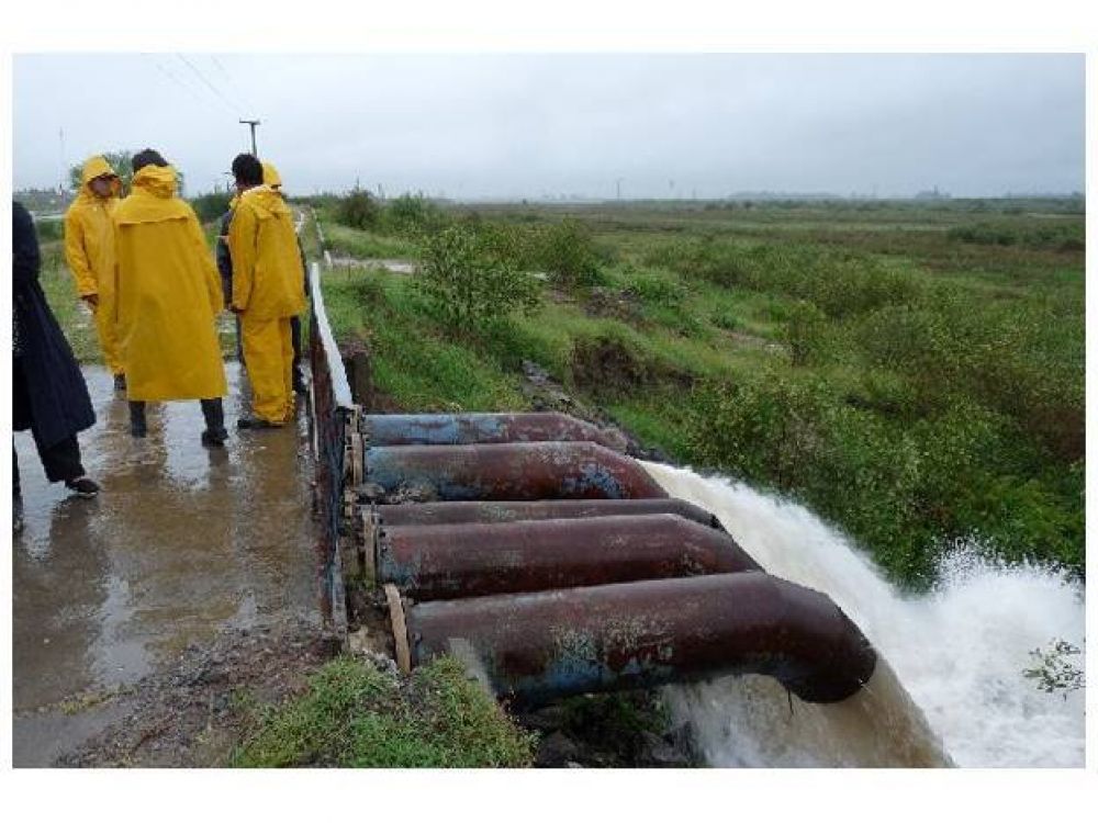 Las bombas extrajeron 15.200 millones de litros de agua ca�da tras las lluvias