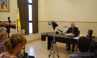 Stanovnik llam� a vivir una Navidad sin dejarse �arrastrar por el consumo�