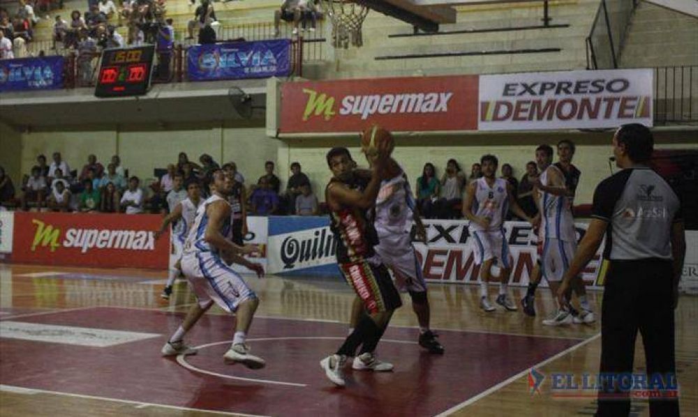 San Mart�n extendi� su racha para mantenerse como puntero e invicto