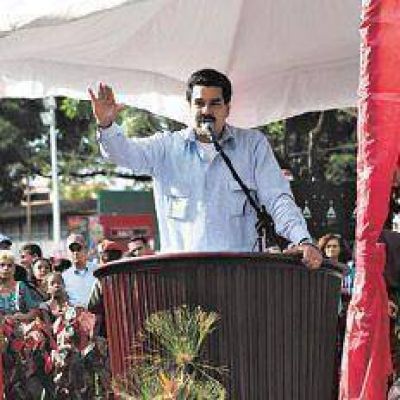 Ch�vez mejora tras su problema respiratorio