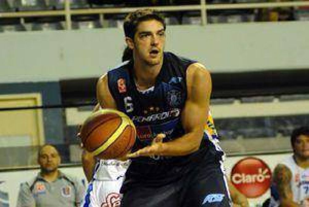 Pe�arol cerr� el a�o con una goleada