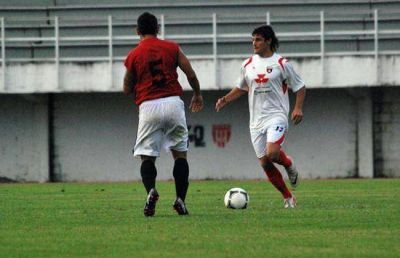 Se alej� Godoy y acercaron a An�vole