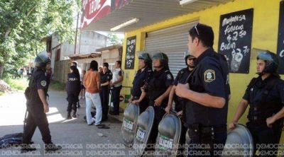 Jun�n: saqueo y tiros en un supermercado