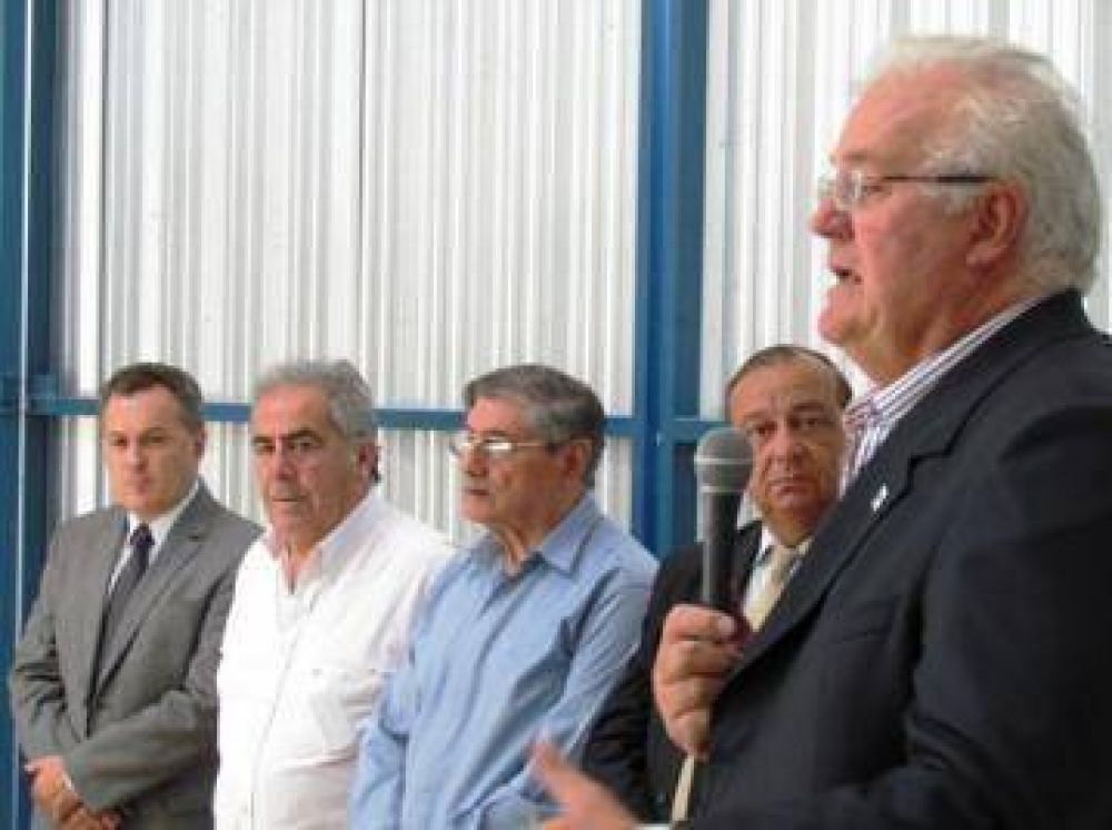 CELTA inaugur� su nueva f�brica de postes de hormig�n