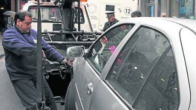 Estacionamiento: se demora la regularizaci�n de las gr�as