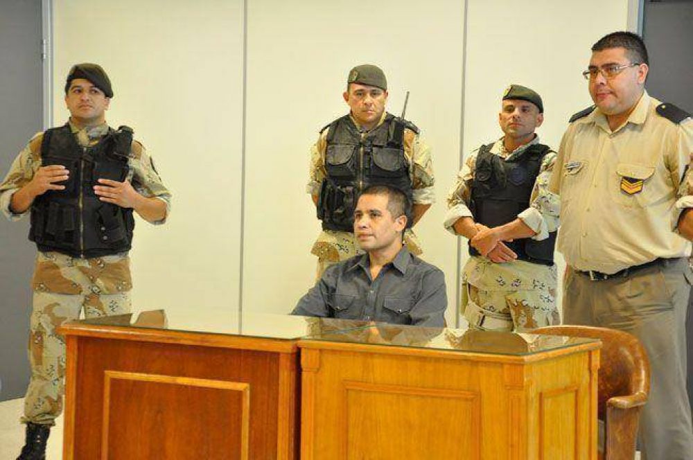 Condenaron a prisi�n perpetua al exmilitar Diego �lvarez por el homicidio de su esposa