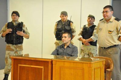 Condenaron a prisi�n perpetua al exmilitar Diego �lvarez por el homicidio de su esposa