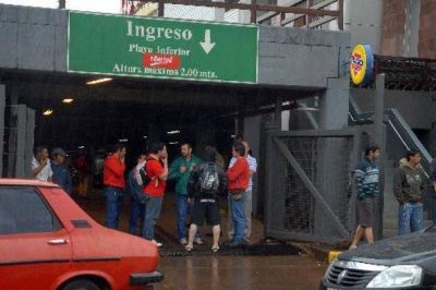 Refuerzan con Gendarmer�a la seguridad en supermercados e hipers