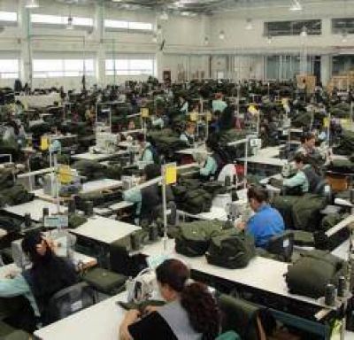 Promoci�n Industrial. La �Casa de las Tejas� garantiz� las fuentes de trabajo