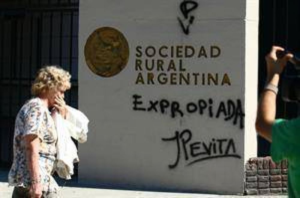 "Podemos esperar cualquier cosa de este Gobierno", dijo el presidente de la Sociedad Rural